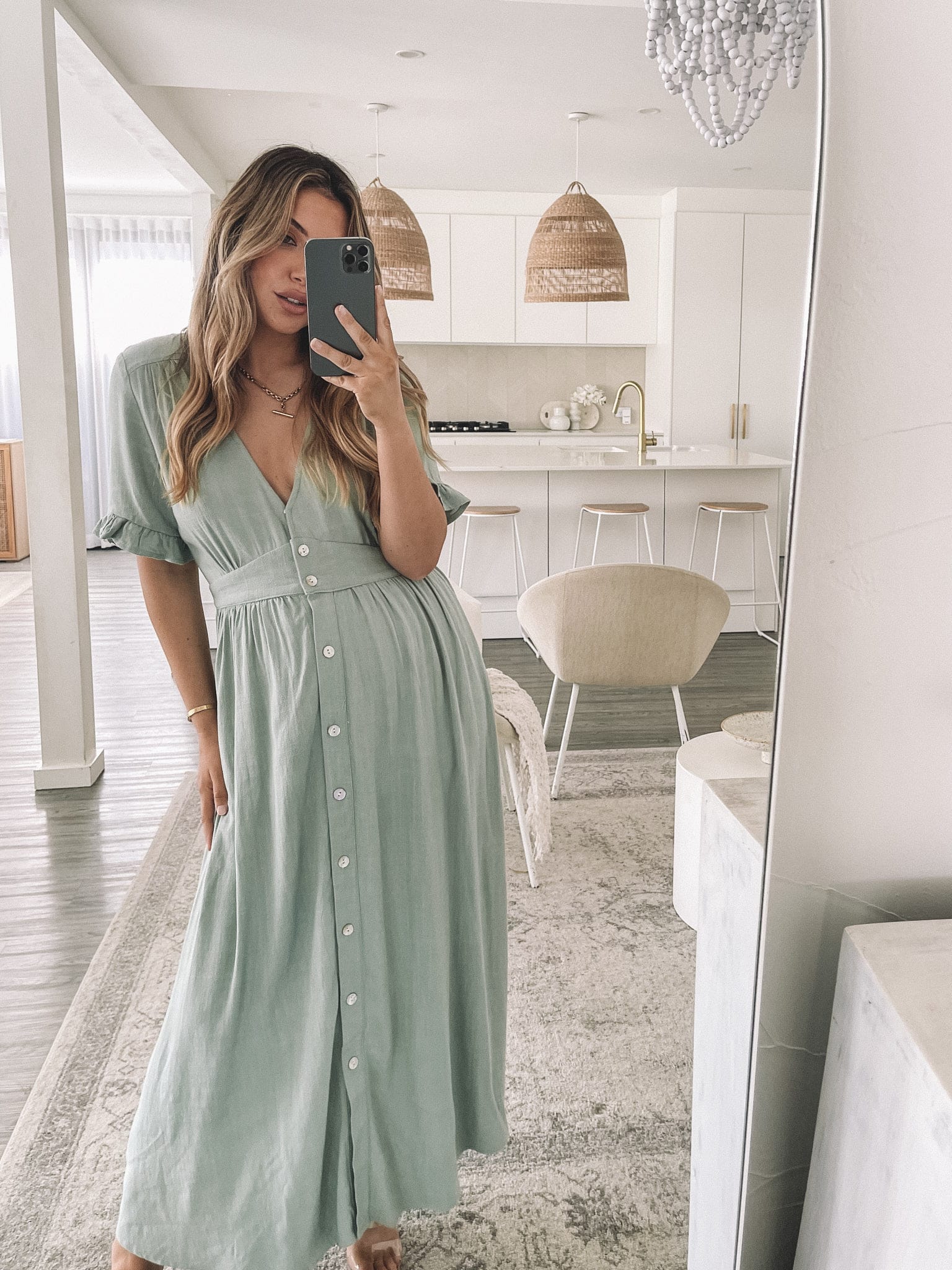 Women's Linen Button-Up Midi Dress with Plunge Neckline