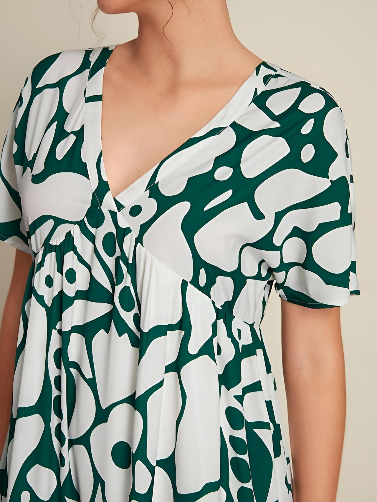 Women's Printed Tiered Maxi Dress with V-Neck