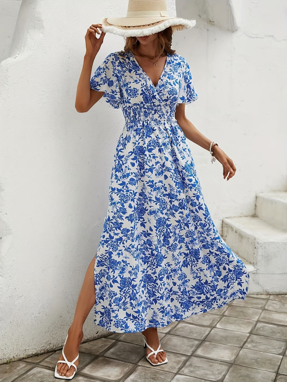 Women's Floral V-Neck Maxi Dress with Side Slit